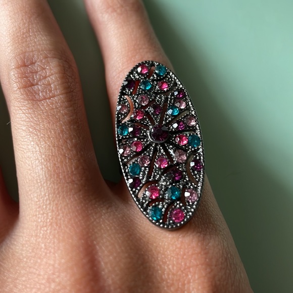 Sparkly Cocktail Adjustable Ring - Picture 6 of 8